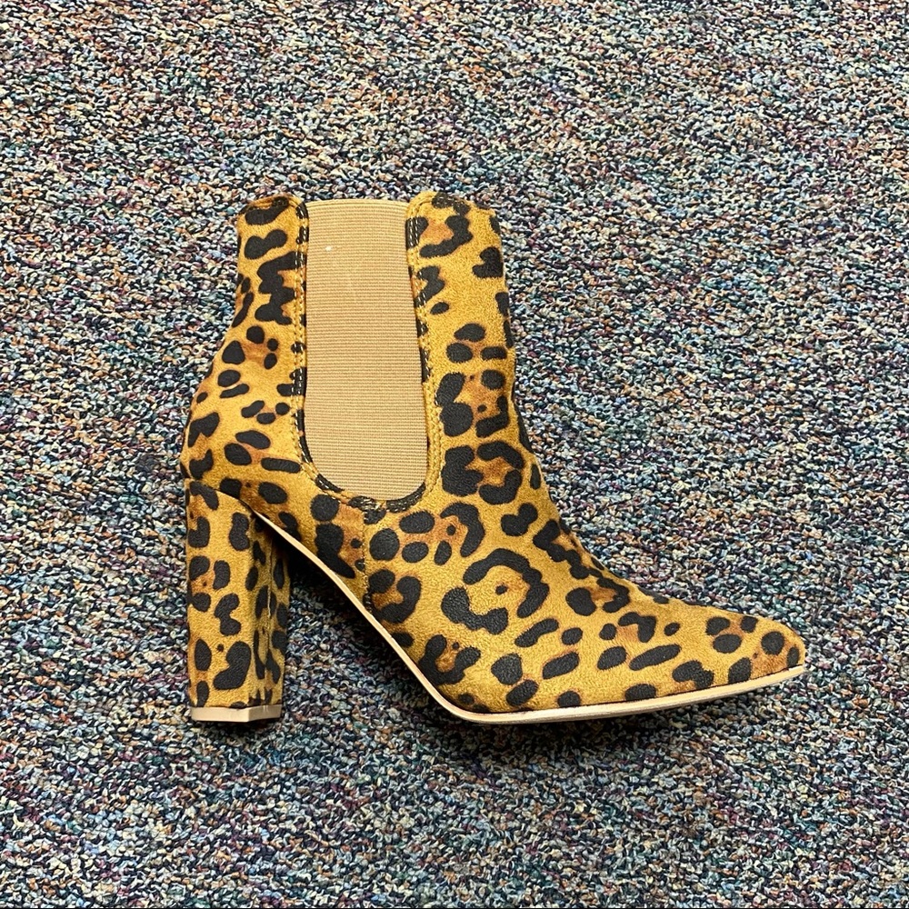Leopard Booties - Picture 2 of 6